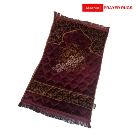 Beautiful Janamaz/Prayer Rug